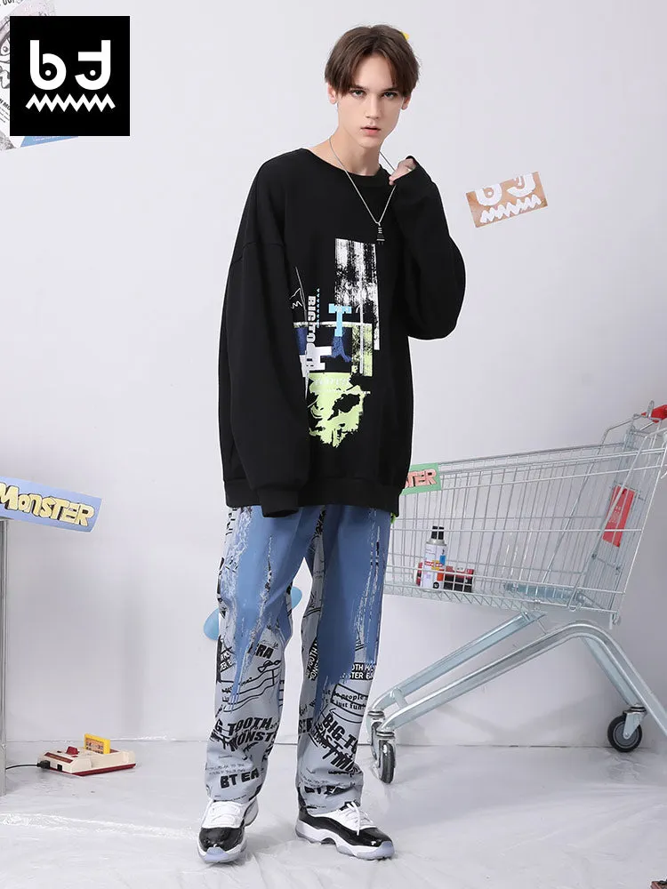 Simple style graffiti painted print sleeved black fleece hoodie