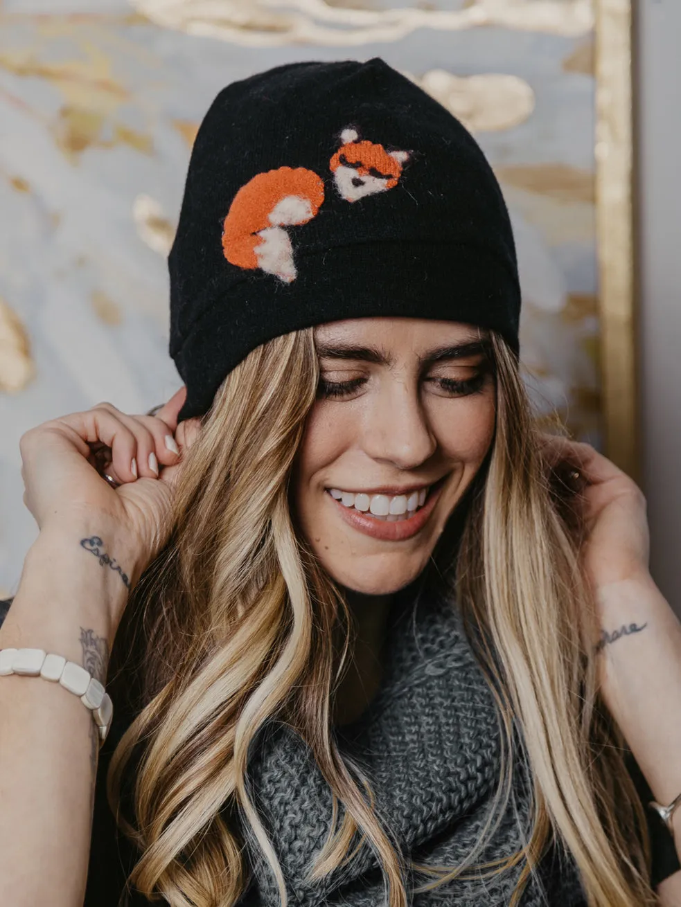 Sleeping Fox Cashmere Hat - Adult/Big Kid