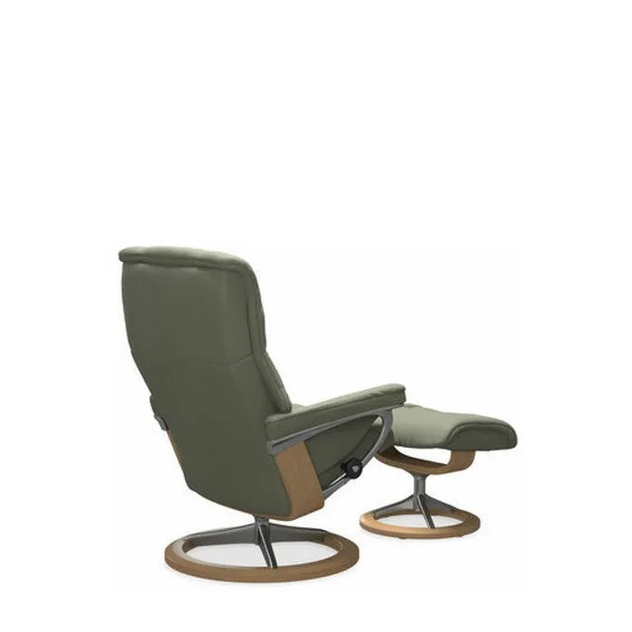 Stressless® Mayfair Medium Leather Recliner - Signature Base (Paloma Shadow Green)