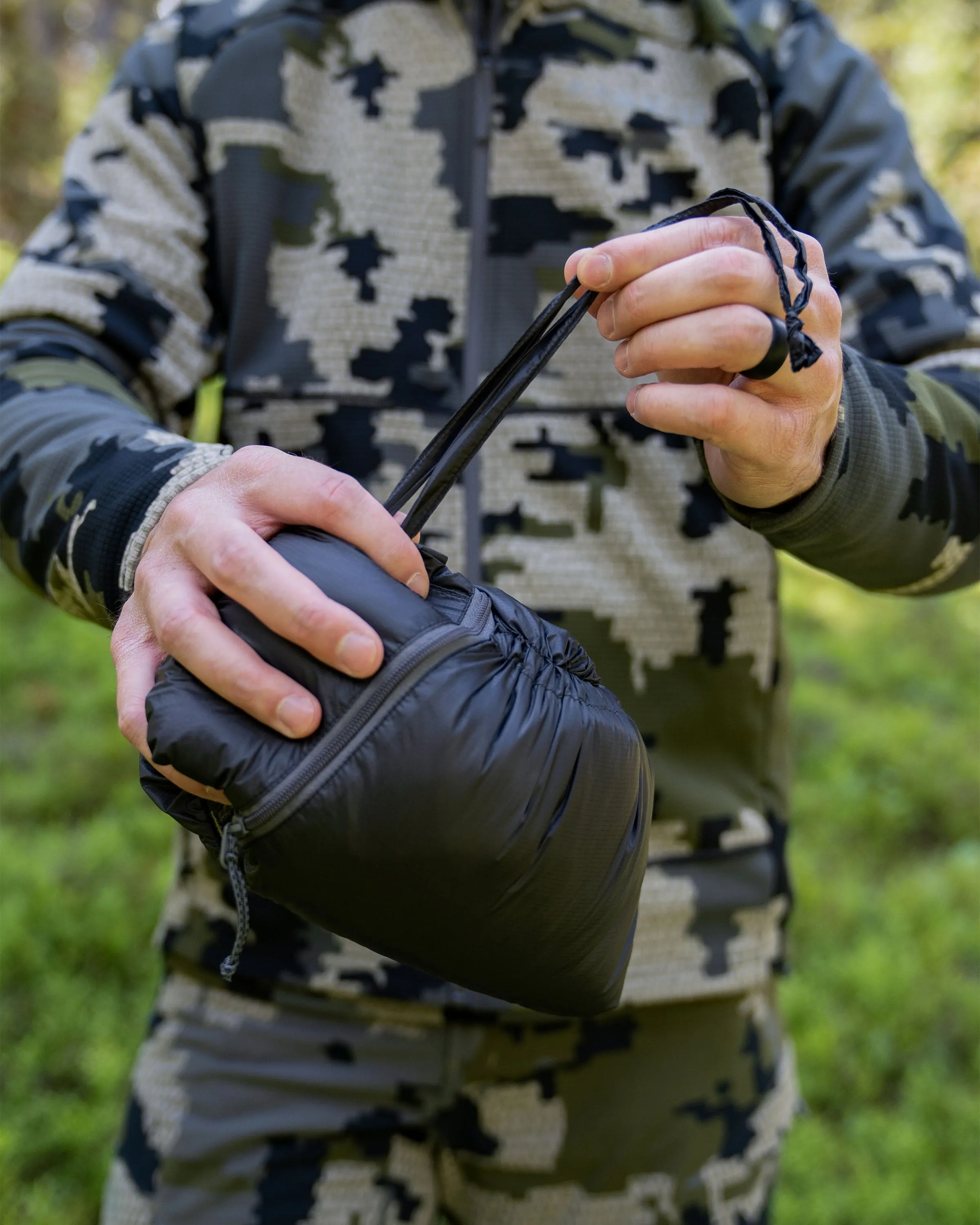 Super Down LT Vest | Gunmetal