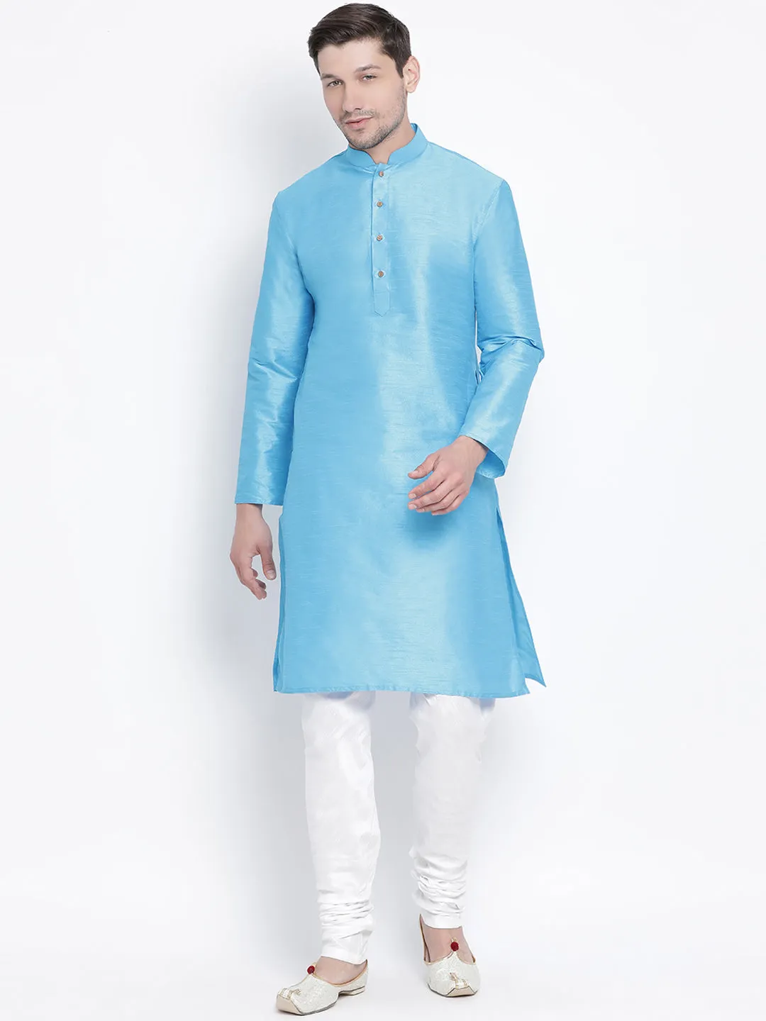 VM BY VASTRAMAY Men's Light Blue Cotton Silk Blend Kurta